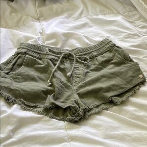 ROXY WOMEN’S SCENIC ROUTE SHORT (SIZE SMALL)